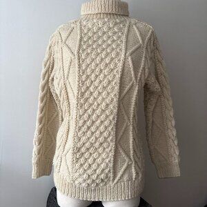 Vintage Handknit Wool Cable knit Turtleneck | Vintage Cream Fisherman Sweater